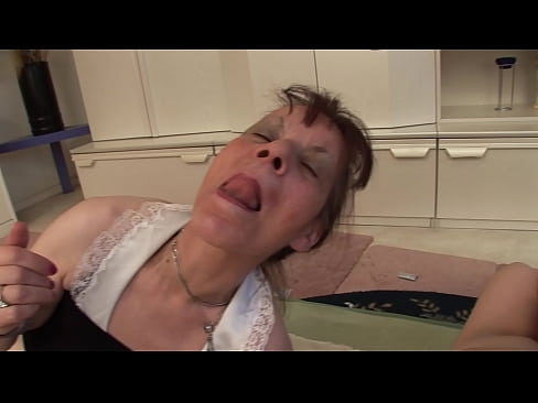 ❤️ Twee oumas en een oupa het 'n drietal ☑ Fokvideo by ons af.assistdoctor23.ru ❌️